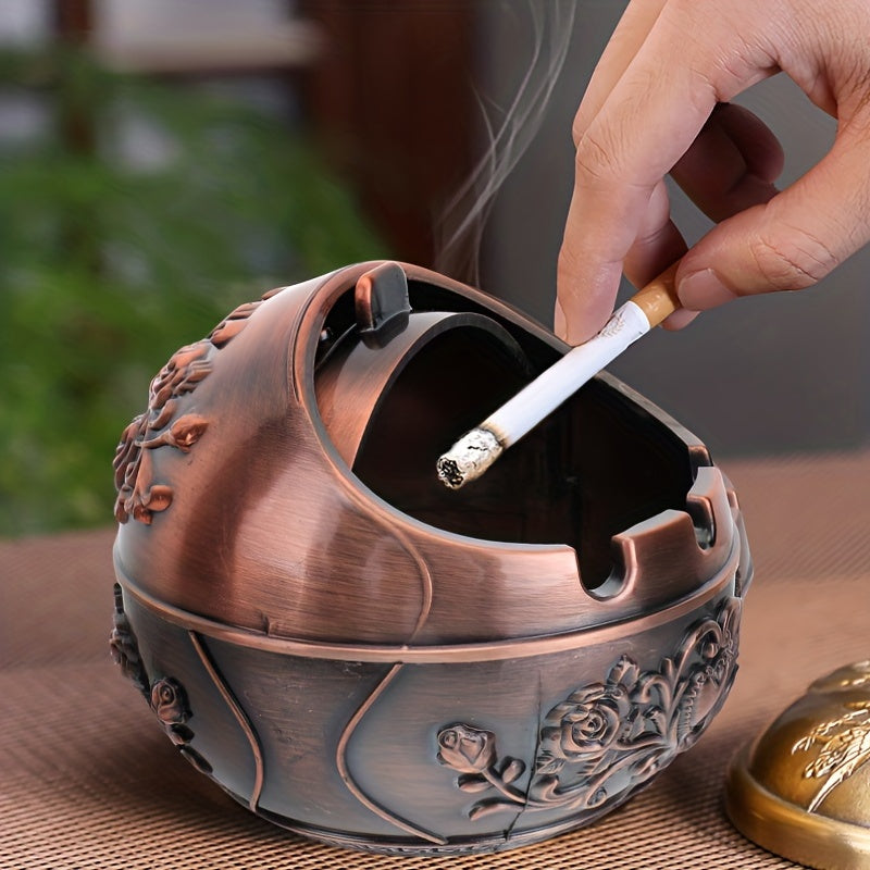 1pc Ashtray Smoking Windproof Vintage Lid ornament, Retro Cigarette Metal Decorative, Gadgets Cigarettes Table Outdoor Cigar Indoor Ashtrays